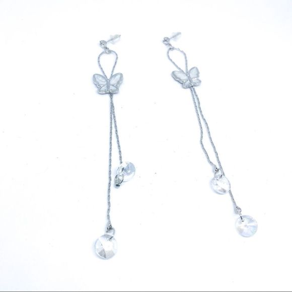 Crystal Butterfly Silver & White Dangle earring - Picture 1 of 7